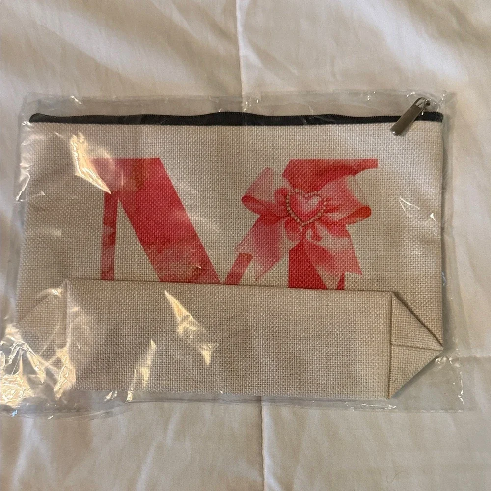 Unbranded initial monogram